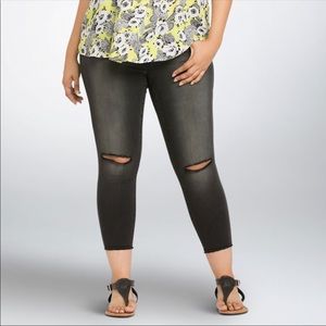 Torrid Cropped Black Distressed Jeggings